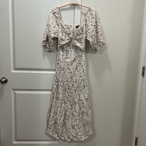 FLAWED MINKPINK Off White Hailey Midi Dress Size Medium $159 - Picture 2 of 11